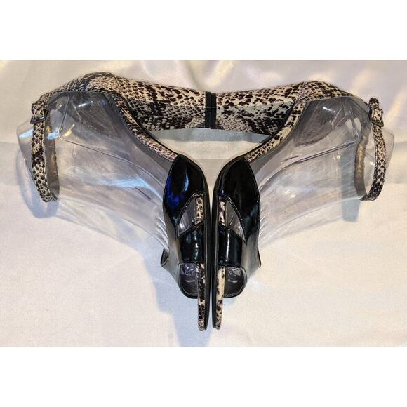 BANDOLINO Isbieal Women's Open Toe Heeled Sandals Ankle Strap Blk White Snake 9M - Picture 6 of 9